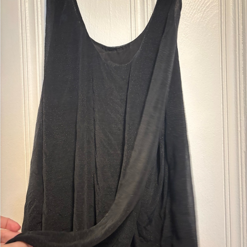 BCBGeneration Black Sleeveless Top - Picture 4 of 5
